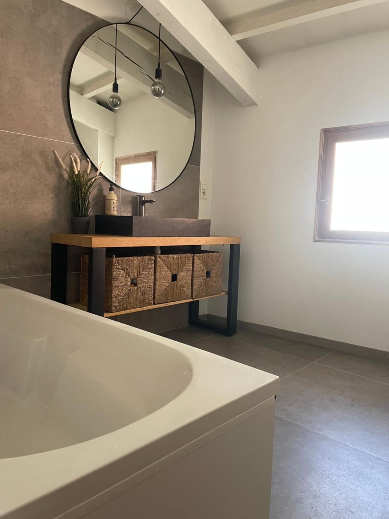 Maison De Village Avec Jacuzzi Et Garage 贝端 外观 照片